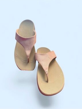 FitFlop Gold/Nude Lulu ShimmerSuede Thong Sandals Sz 9